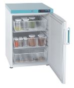 1 x Lec LSF151UK Undercounter Laboratory Freezer M-GRADE – Ref: FA3970 C – CL053 – Location: