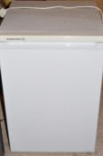 1 x Kelvinator 15 Litre Refridgerator - CL059 - Location: Preston, Greater Manchester - This is a