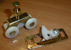 Approx 200 x Wardrobe / Cabinet Door Runners - Brass Finish - Please See The Pictures Provided -