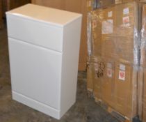 Pallet Lot TEN (10) Venizia BTW Toilet Pan Units in White Gloss With Concealed Cisterns - 500mm