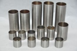 15 x Stainless Steel Measuring Cups - Bar / Pub Accessories - CL105 - Lon85 - Location: Altrincham