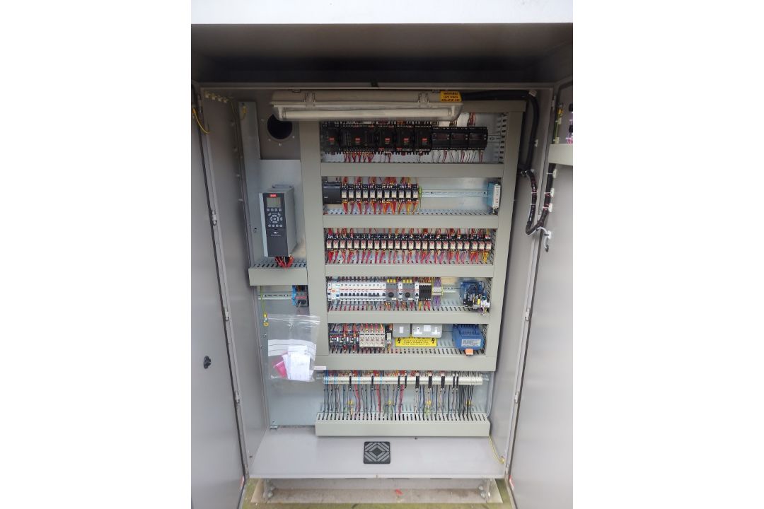 1 x Space Engineering 2 Door Refridgeration Unit With Control Panel and Dorin SCC300B Semi- - Image 20 of 25