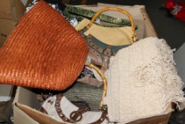 Approx 35 x Mixed Sholuder Bags - New & Boxed Stock - CL008 - Ref BC115 - Location: Bury BL9