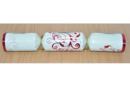 250 x Christmas Quality Catering Crackers – New & Boxed – Ideal for Bars & Restaurants – Ref : LON53