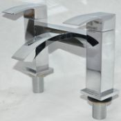 1 x Chrome Bath Filler – Used Commercial Samples - Boxed in Good Condition – Model : S03 -