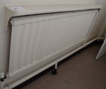 1 x Cast Iron Radiator With Radiator Shelf and Danfoss Valve - H62 x W174 cms - Ref RAD5 2F -