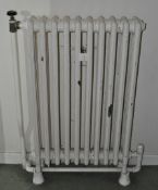 1 x Vintage Cast Iron 10 Section Radiator - H100 x W60 cms - Ref L81 1F - CL110 - Location: