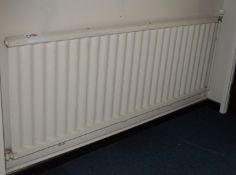 1 x Cast Iron Radiator With Danfoss Valve - H62 x W202 cms - Ref RAD6 2F - CL110 - Location: