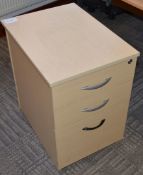 1 x Three Drawer Mobile Pedestal Drawers - With NO Key - Modern Birch Finish - Storage Drawers and