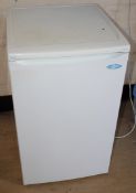 1 x LEC Elan Undercounter Fridge - 240v - CL110 - NO VAT ON THE HAMMER - Location: Liverpool L20