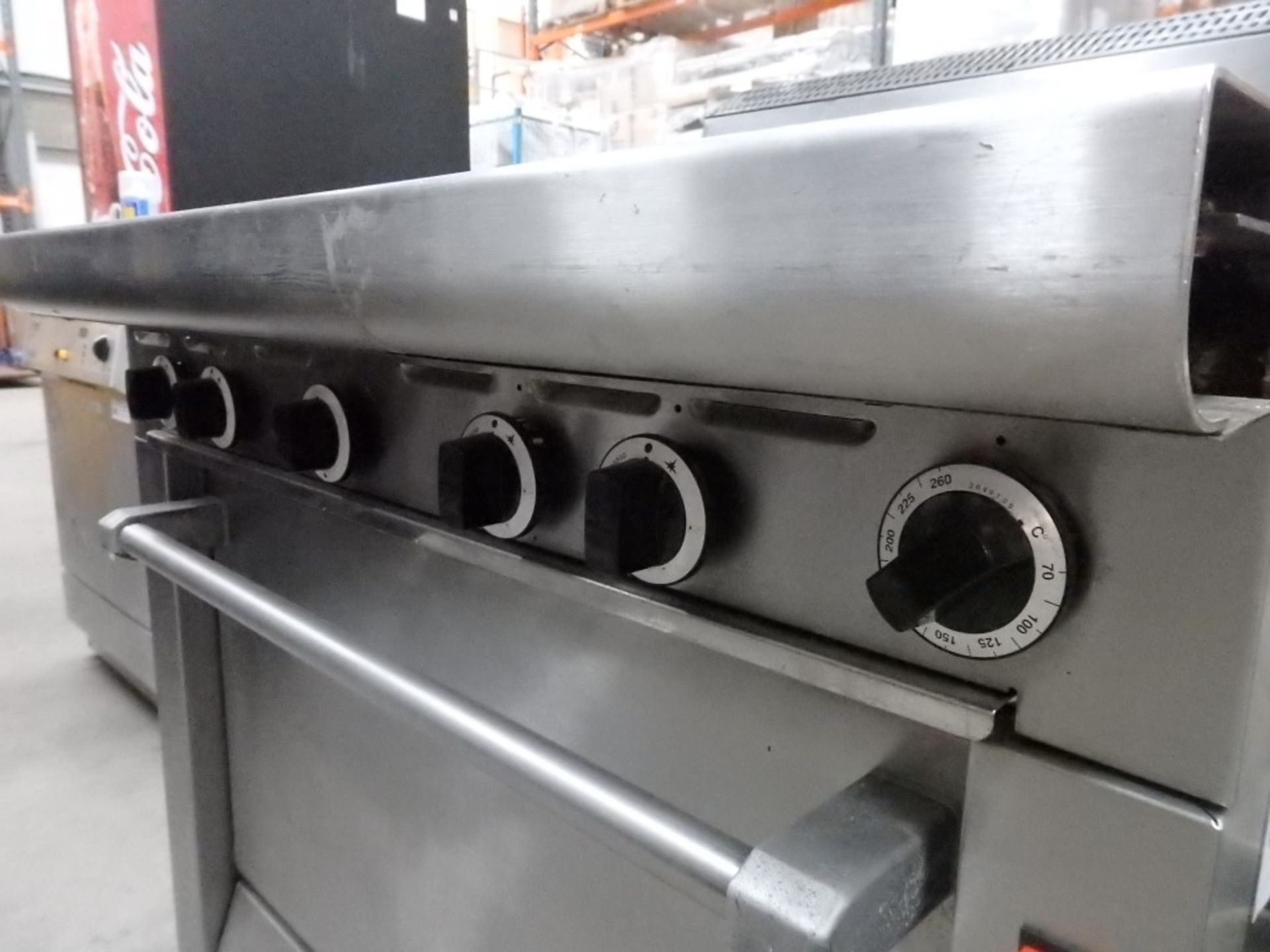 1 x Garland Commercial Range Cooker - Four Gas Burners - On Castors - Suitable For Professional - Image 6 of 10