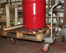 1 x Flatbed Trolley With Heavy Duty Wheels - 110 x 70 cm Bed Size - CL151 - Ref R007 - Location: