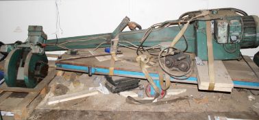 1 x  Hydro Air Counter Balance  Length 440cm - Includes Trolley For Transportation - Working Order -