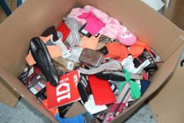 Approx 200 x Items Of Assorted Girls Fashion Accessories  – Box2304 –  Includes Hats, Gloves,