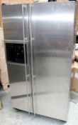1 x Large Double-Door 