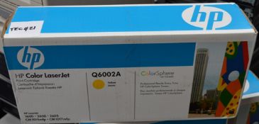 1 x HP Q6002A Original Yellow Toner Cartridge - For HP Laserjet 1600, 2600 and 2605 Printers -