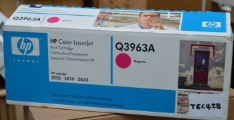 1 x HP Q3963A Original Magenta Toner Cartridge - For HP Laserjet 2550/2820/2840 Printers - Genuine