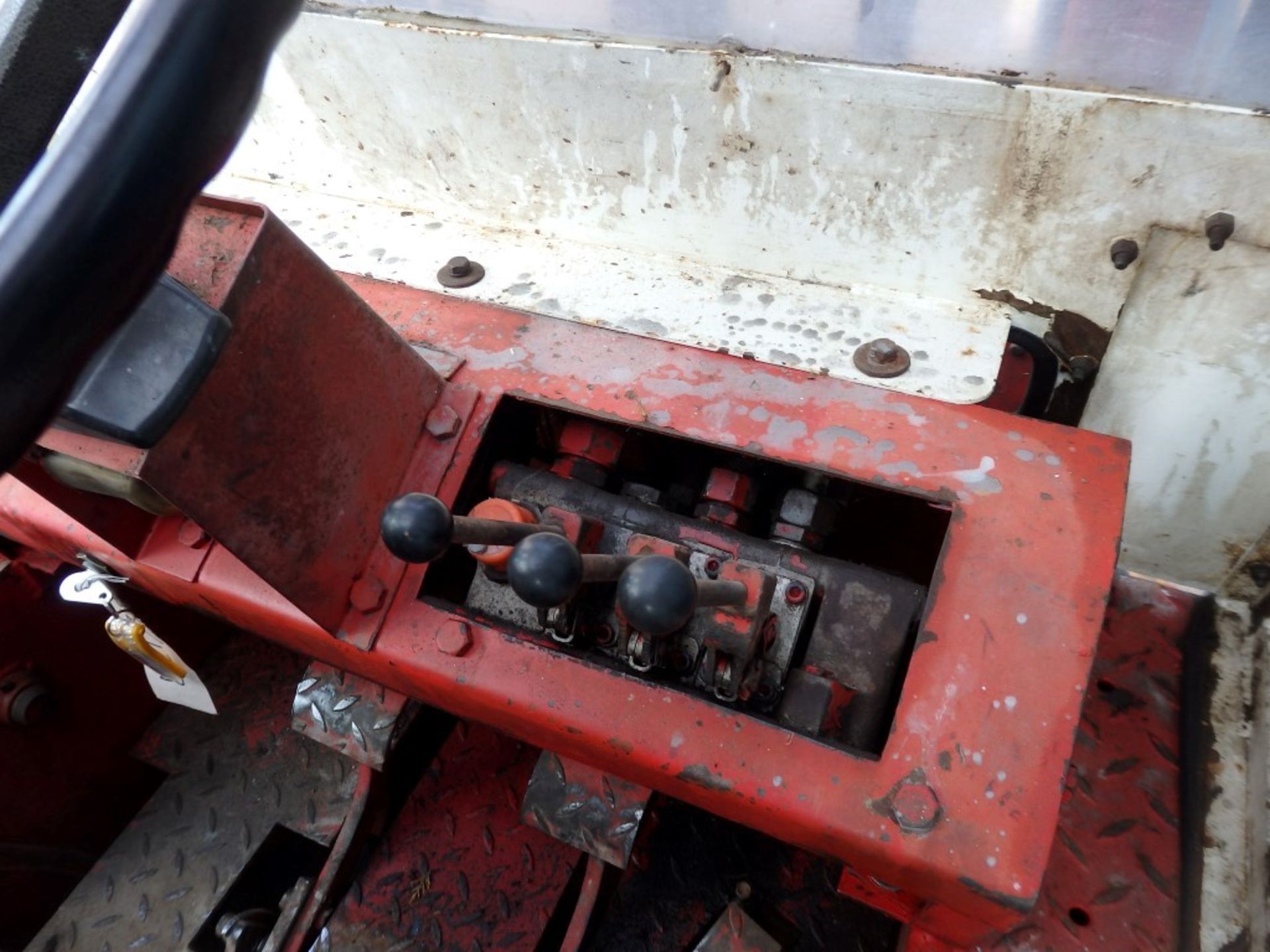 Manitou Heavy Duty Lift Rough Terrain Diesel Forklift Truck 4444hrs - Exhaust requires attention - Image 13 of 30