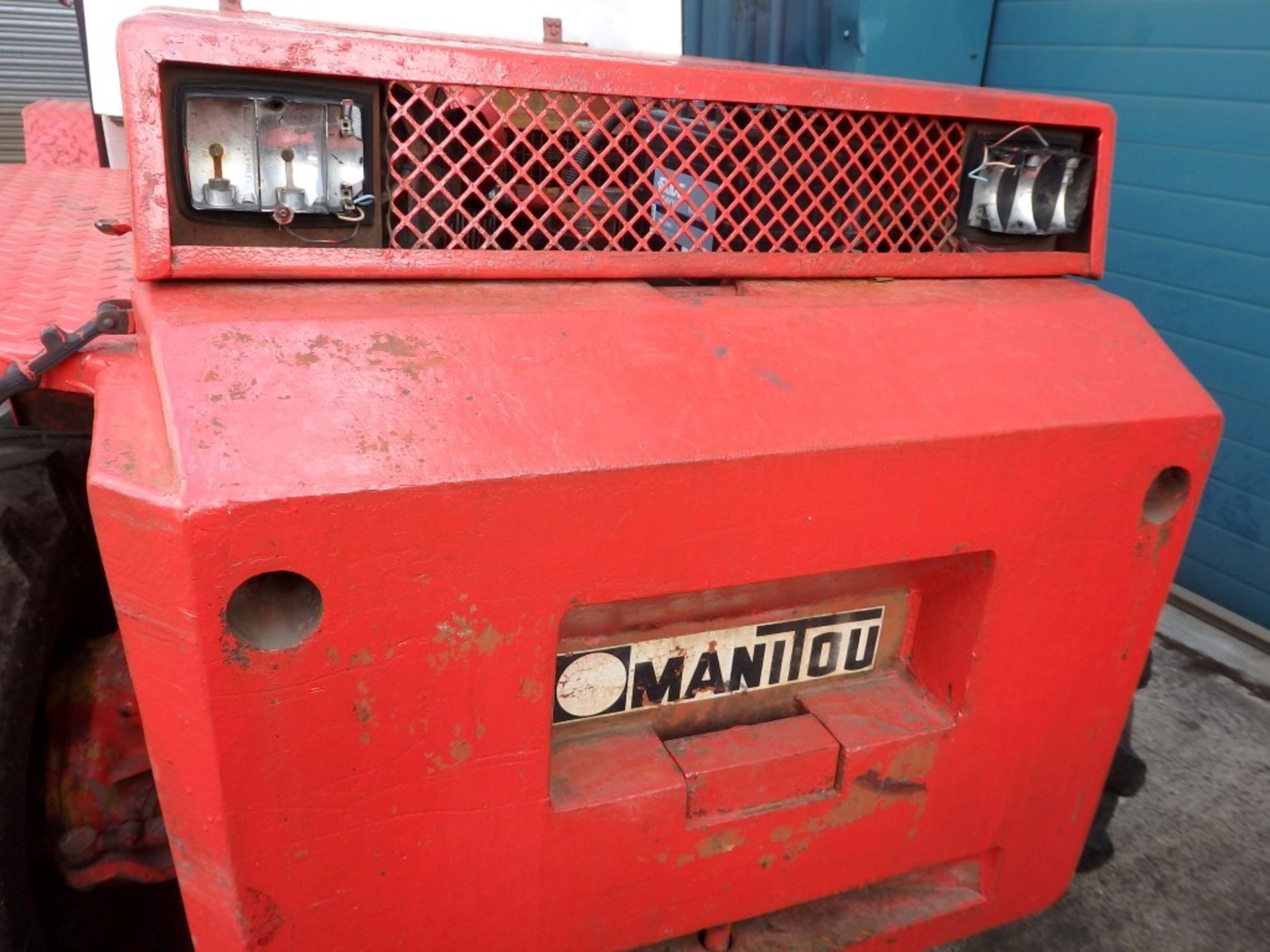 Manitou Heavy Duty Lift Rough Terrain Diesel Forklift Truck 4444hrs - Exhaust requires attention - Image 19 of 30