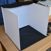 1 x Konig Portable Photo Studio - Includes Photo Studio, Adjustable Lights, Camera Stand and Carry