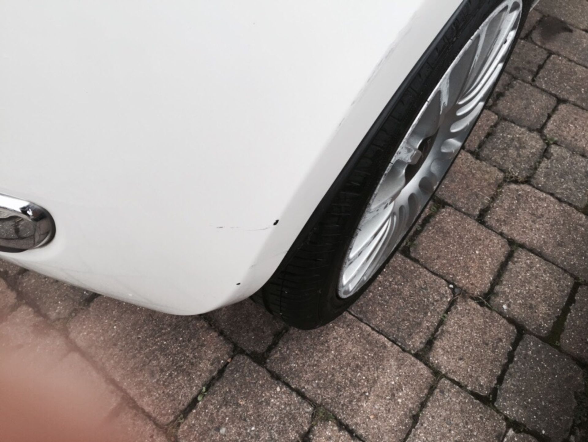 58 Plate Fiat 500 Lounge 3 Door Hatchback - White - Features Premium Extras - NO VAT on the Hammer - - Image 32 of 33