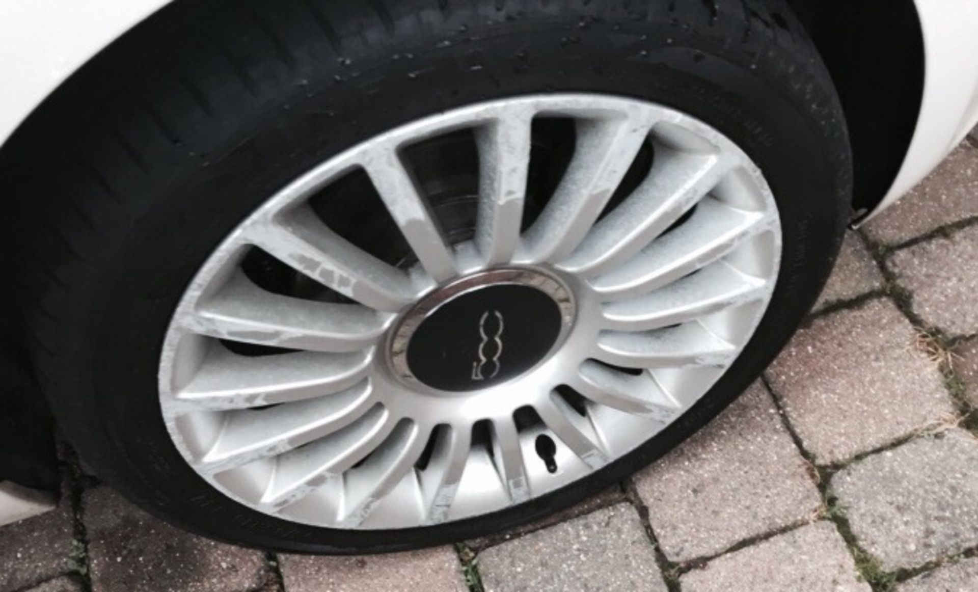 58 Plate Fiat 500 Lounge 3 Door Hatchback - White - Features Premium Extras - NO VAT on the Hammer - - Image 22 of 33