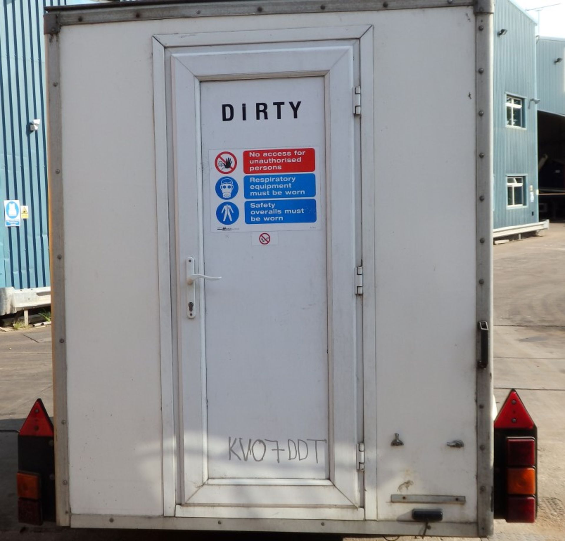 1 x Eurolag Towing Trailer With In and Out Shower Facility - Previously Used As Decontamination Wash - Image 20 of 23