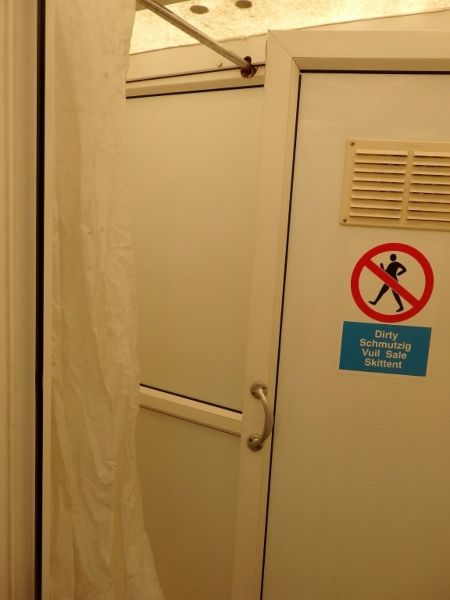 1 x Eurolag Towing Trailer With In and Out Shower Facility - Previously Used As Decontamination Wash - Image 22 of 23