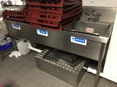 1 x Commercial Stainless Steel 3 Deep Sink Unit (contents in photo not included) with Large Spray