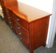 1 x Mark Webster 'Townsend' Dark Wood 8-Drawer Chest - Ex Display Stock – Dimensions: W142 x D51 x