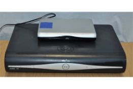 1 x Amstrad SKY Plus HD Box With Sky Internet Router - Model DRX890 - CL105 - Ref LON60 -