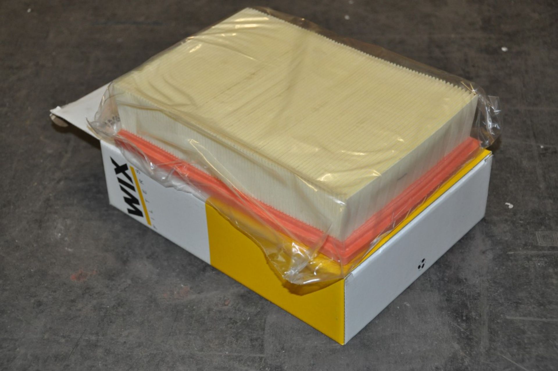**Pallet Job Lot** 92 x Assorted Wix Air Filters – Wix006 – 5 Types supplied – CL045 - Brand New - Image 8 of 9