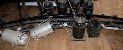 1 x Selection of Light Tracking With Seven Seven Light Cans - Night Club Disco Stage Lighting -