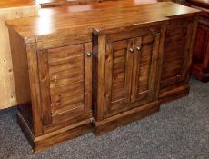1 x Willis & Gambia Solid Wood 4-Drawer Sideboard With Shelf - Ex Display Stock – Dimensions: W160 x