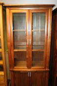 1 x Avingion Walnut Display Unit - 4-Door with Glass Shelves - Ex Display Stock – Dimensions: W89