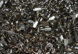 1,000 x Computer System Builders Screws For Mounting Motherboards in PC Case - Includes 500 x