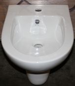 1 x Vogue Bathrooms KAMARA Single Tap Hole WALL HUNG BIDET - Brand New and Boxed - High Quality