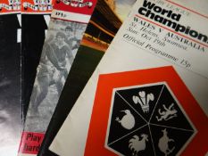 88 rugby magazines from 1960s onwards
PLEASE NOTE - THE TOP TWO ITEMS IN THIS PHOTOGRAPH BELONG