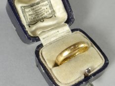 A 22ct yellow gold wedding band, 3.5 gms