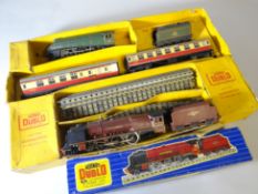 A boxed Hornby Dublo Electric Train set including The Silver King loco number 60016; together with a