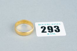 A twenty two carat gold wedding band, 4.4 grms