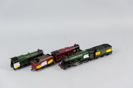 A Hornby Dublo three rail Bristol Castle (double chimney), a Hornby Dublo three rail 8F freight