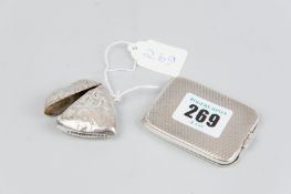 Vesta cases - an engine turned flat oblong centre hinged vesta case, 0.8 ozs, Birmingham 1915 and
