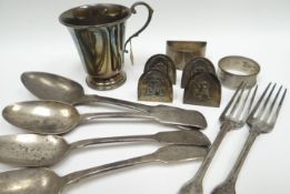 A boxed silver Christening mug on circular foot, of tapering form and with scroll-handle, Birmingham