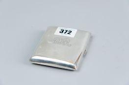 A gentleman's or lady's plain silver cigarette case, 3 ozs, Chester 1907