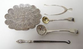 A pair of novelty silver sugar-nips in the form of a wishbone, Birmingham 1950; together with an