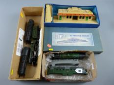 A Hornby Dublo Castle Class locomotive, renamed and numbered Abbottsbury Castle, number 8043 and