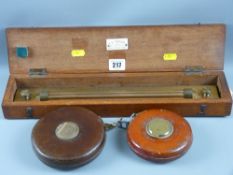 A 38.5 cm solid brass rolling parallel rule by Halden & Co, Manchester in a mahogany case along with