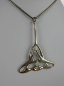 A Miscellaneous Collection of Silver Jewellery, including a rope necklace, hedgehog pin, brooch