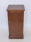 An Edwardian Mahogany Bedside Pot Cupboard, approx 37 x 37 x 75 cms.